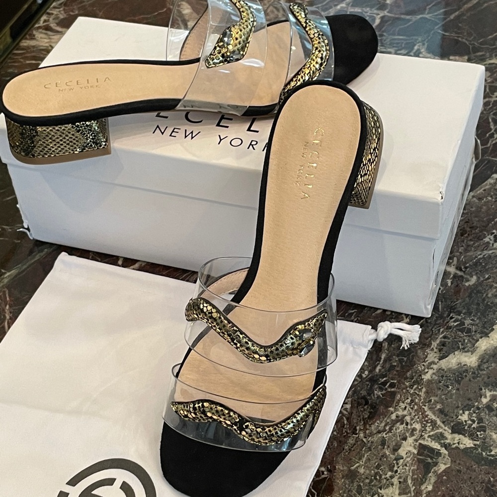 COPY - SALE ♥️Serpentine Slides by Cecelia/Soft Surroundings